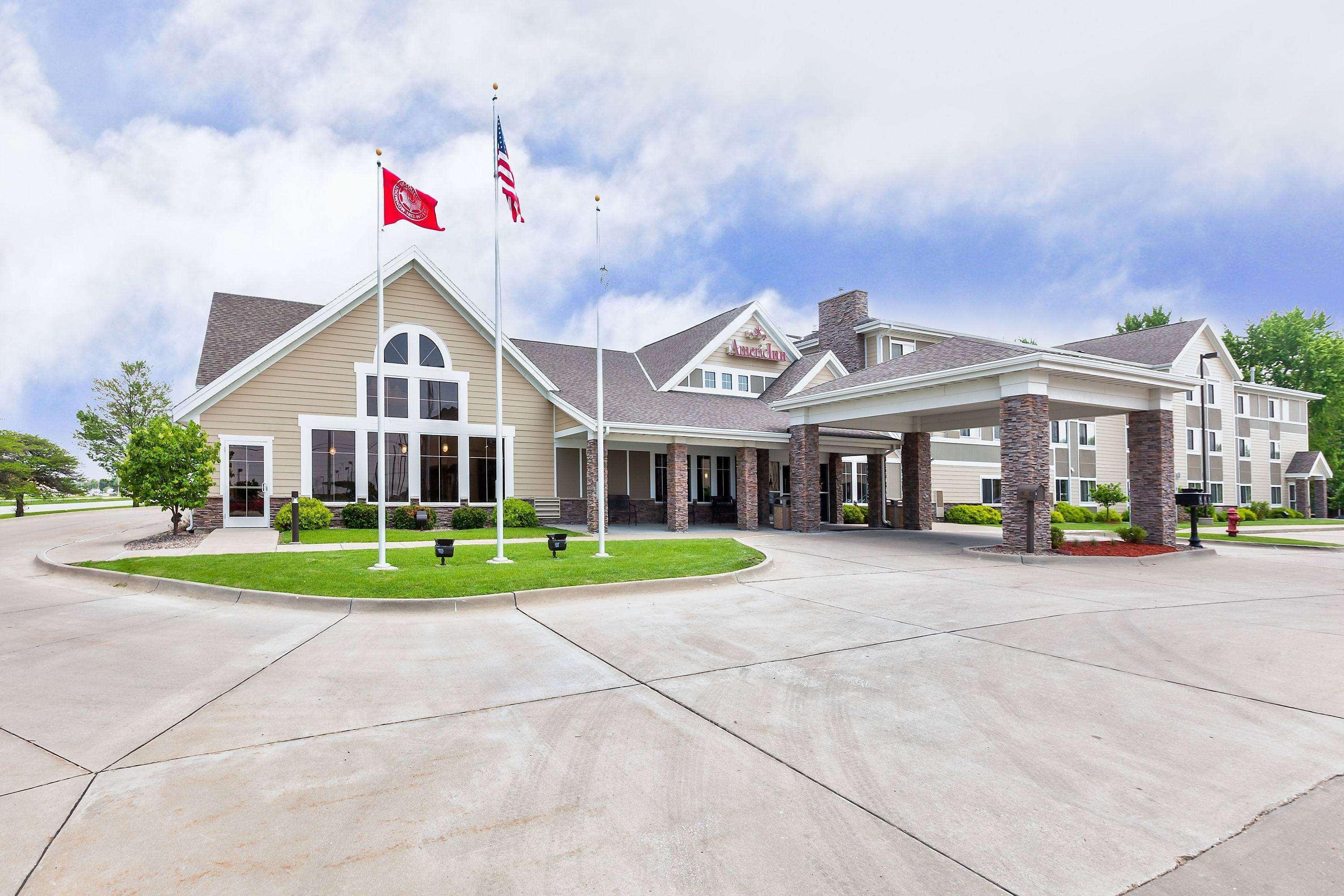 Americinn By Wyndham Monmouth Екстериор снимка