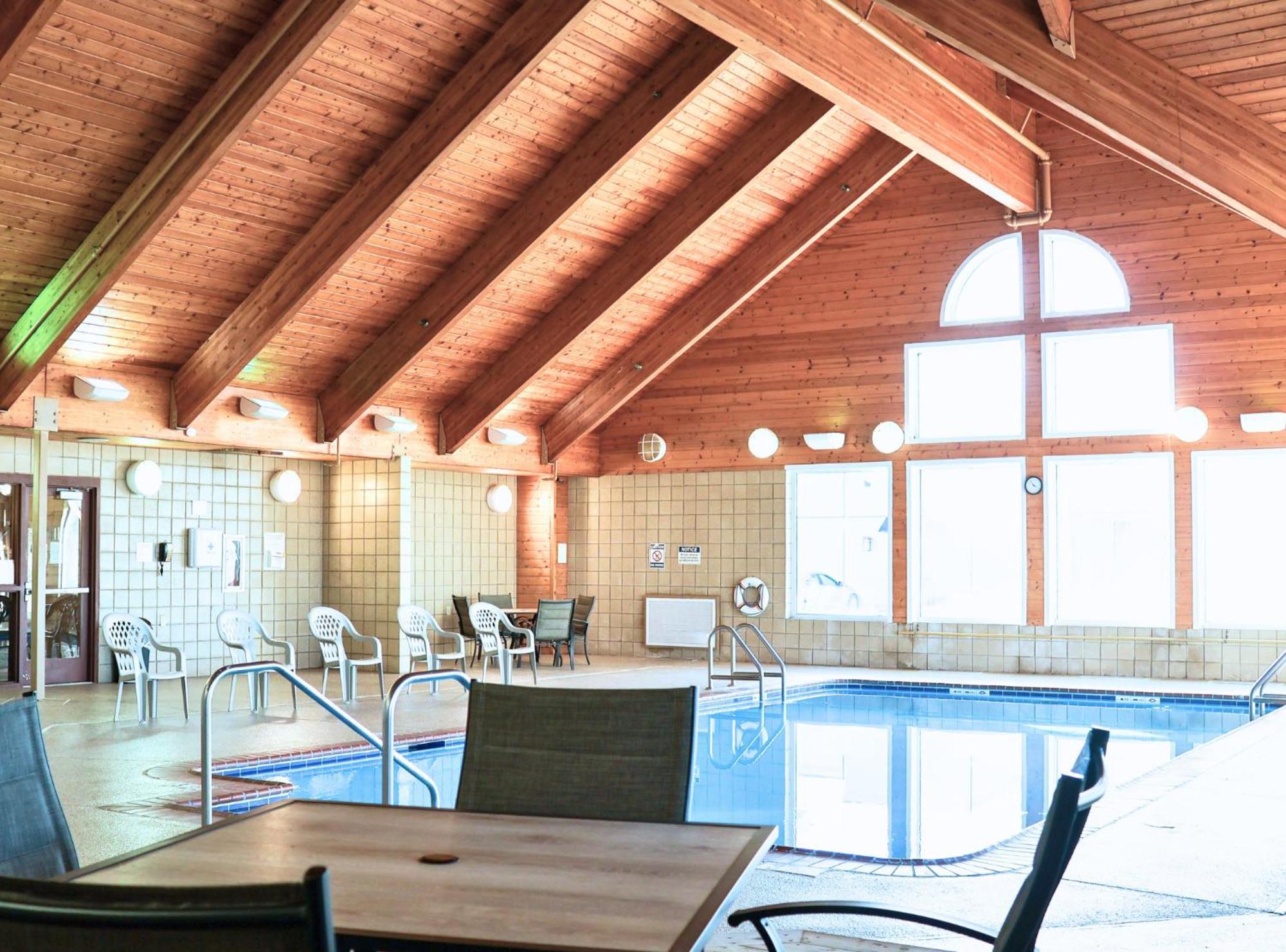 Americinn By Wyndham Monmouth Екстериор снимка