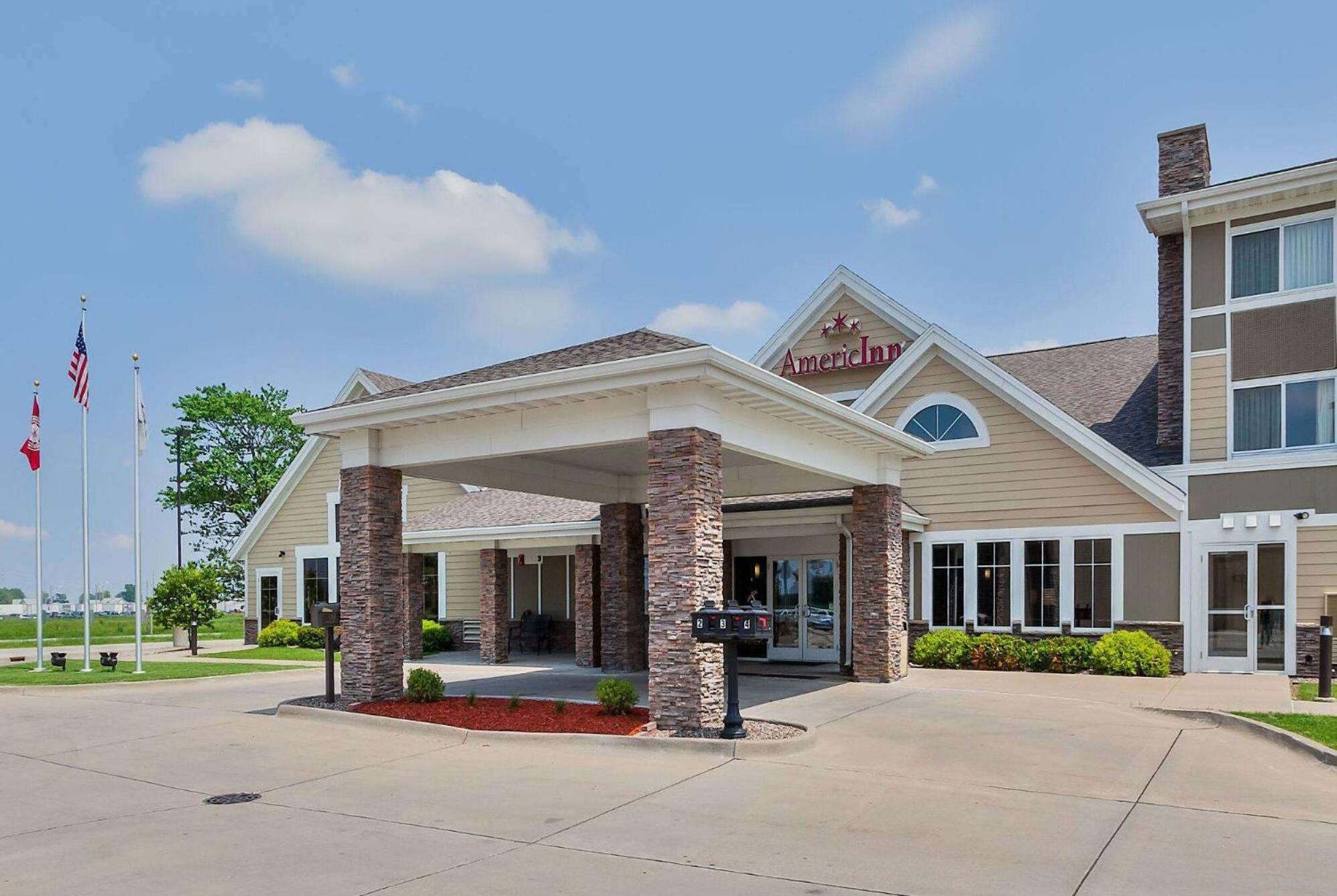 Americinn By Wyndham Monmouth Екстериор снимка