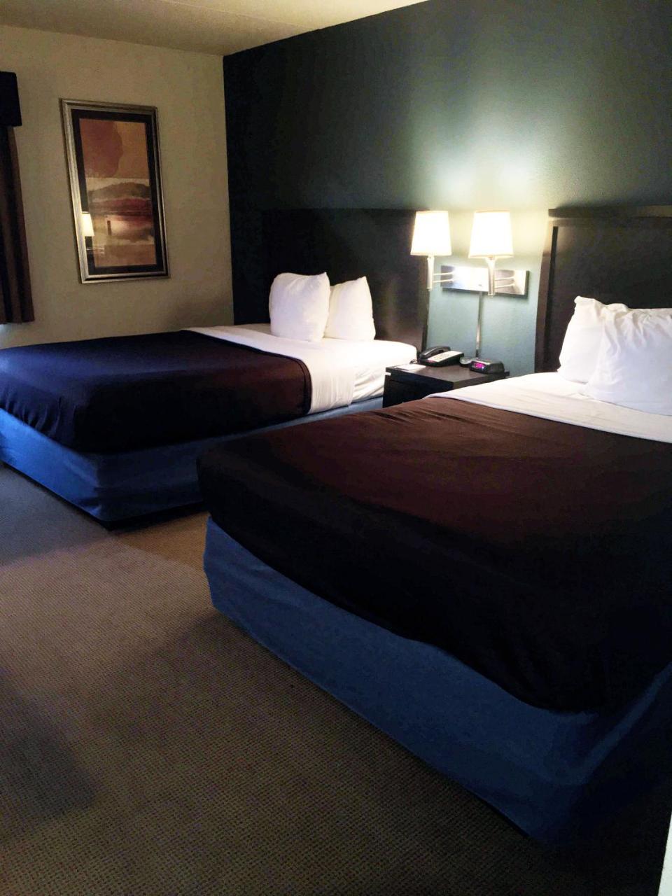 Americinn By Wyndham Monmouth Екстериор снимка